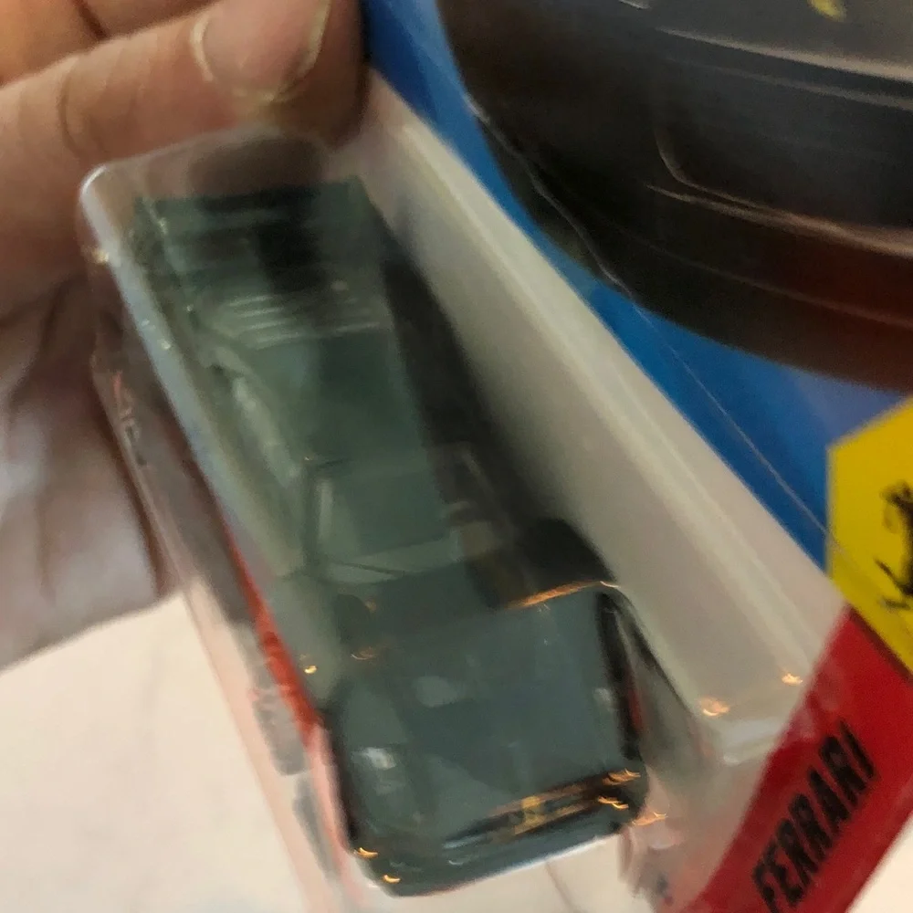 Mattel Hot Wheels Black Ferrari F40 Toy Car
